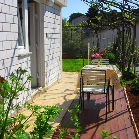 Daire House 633-3 633-4 *