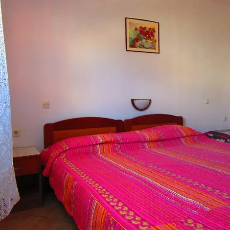 Daire House 633-3 633-4 *